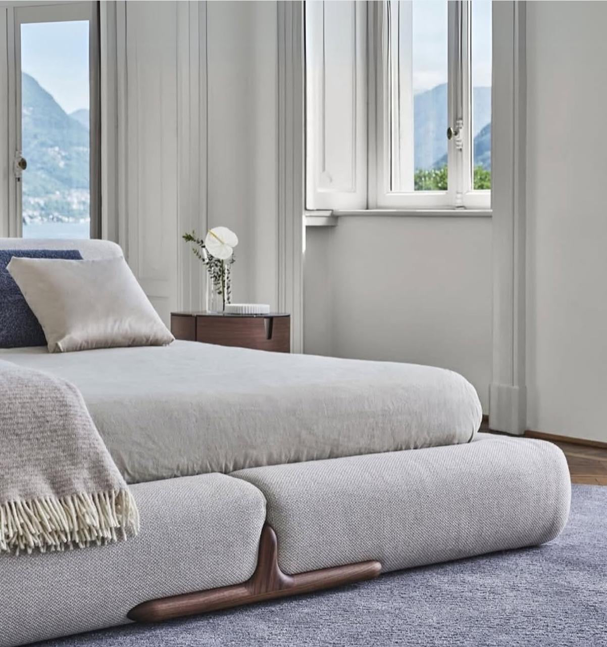 Natural Wood and Linen Fabric Sofa Bed - Grey